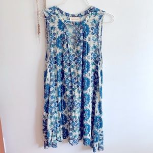 Paisley printed, flowy dress from Vestique